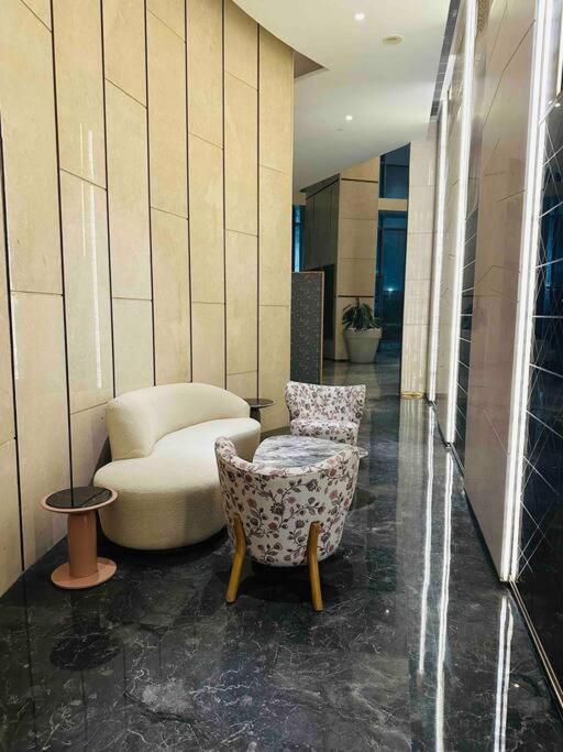 Cloud Stay@41St Floor Noida Exterior photo